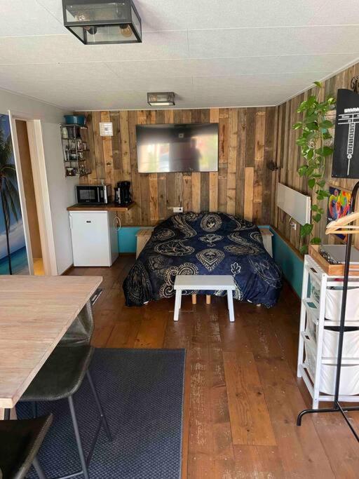 Beach House Met Badkamer, Boxspring & Airco Schoonebeek المظهر الخارجي الصورة